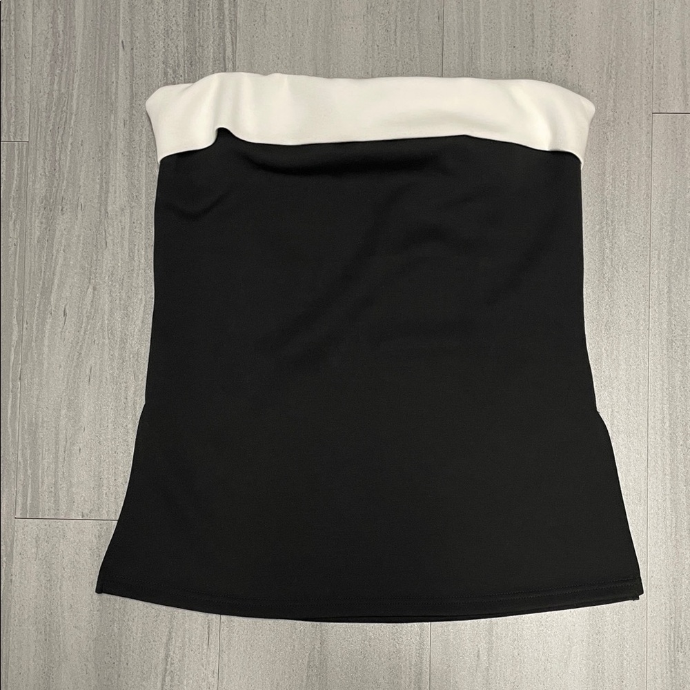 Black and White Strapless Top